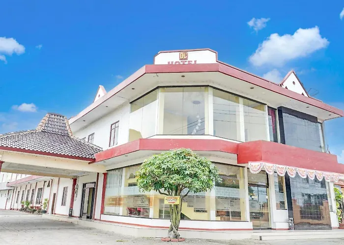 Collection O Kauman Near Stasiun Pekalongan Formerly Hotel Dian Chandar
