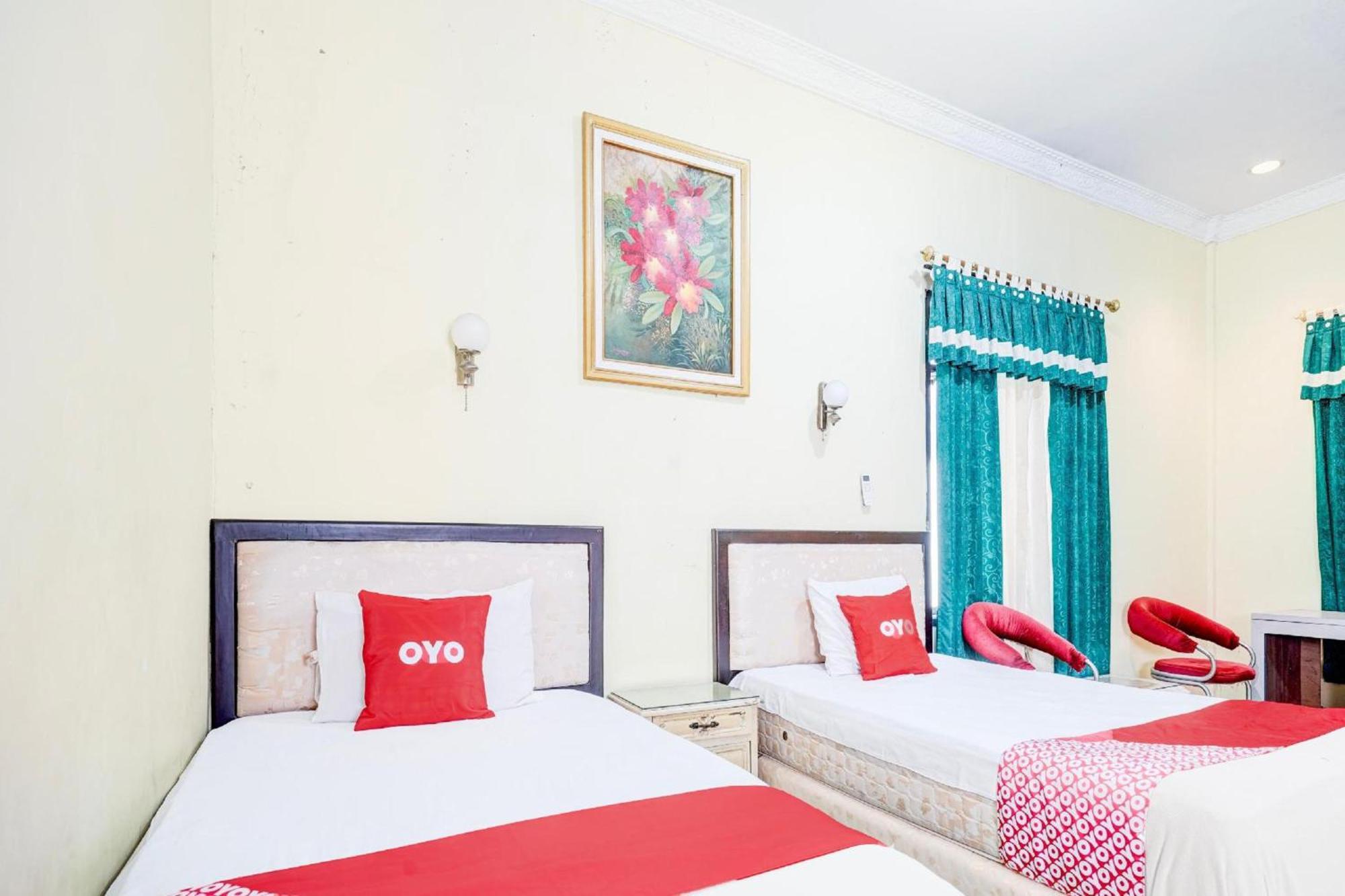 Hotel Collection O Kauman Near Stasiun Formerly Dian Chandar Pekalongan
